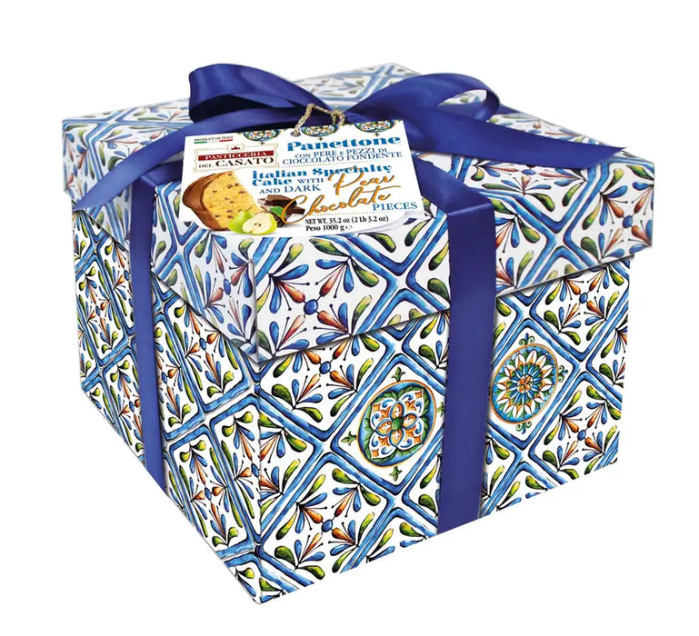 Panettone pyragas su tamsaus šokolado ir kriaušių gabaliukais, dežutėje, 1 kg